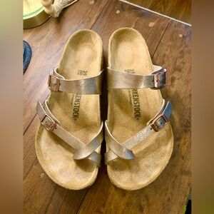 Birkenstock Mayari Sandal in Rose Gold